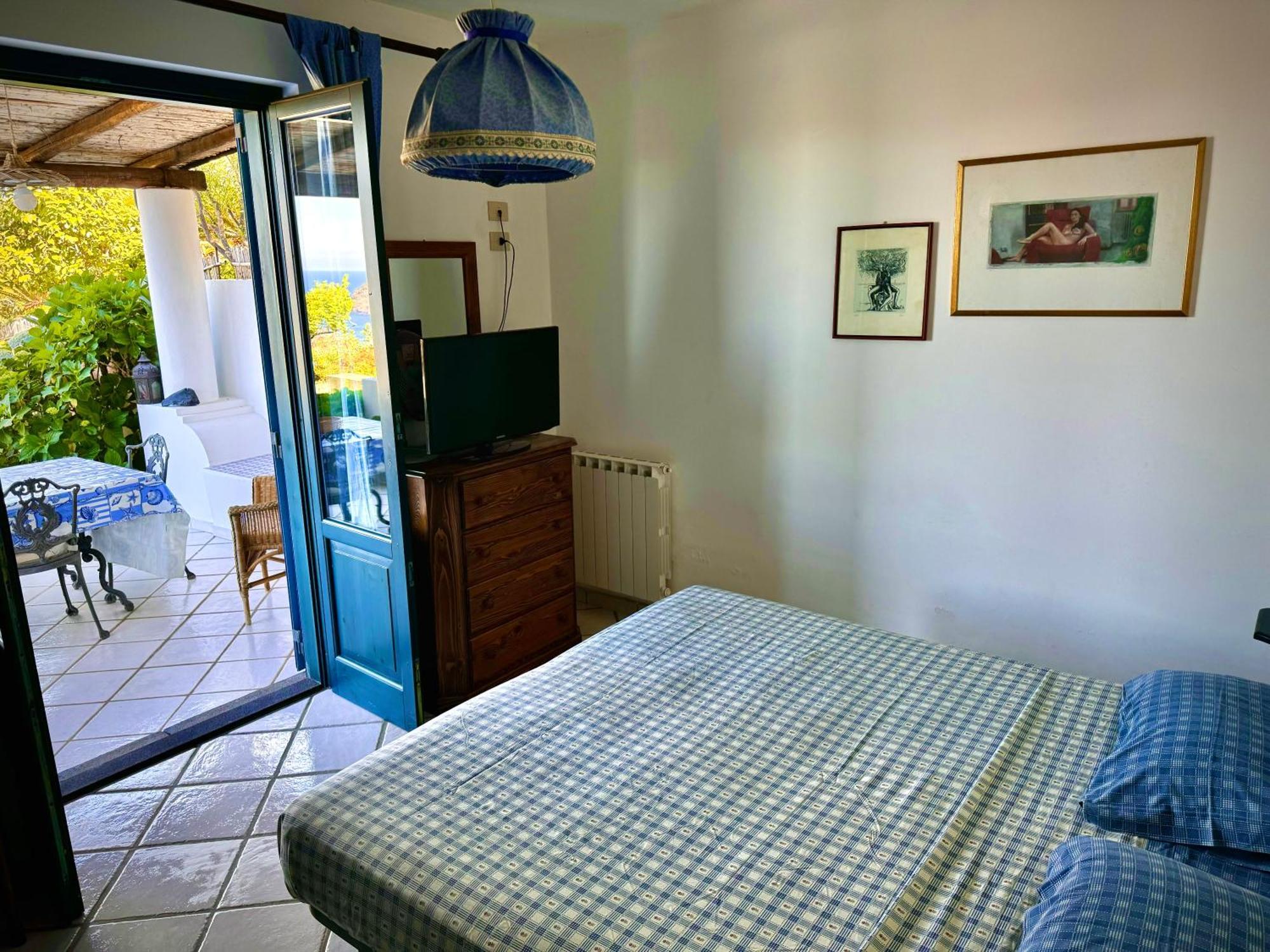 Villa 'A Pisa Липари Экстерьер фото